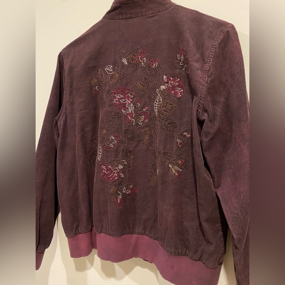 VINTAGE Tradition Country Collection floral embroidered Jacket